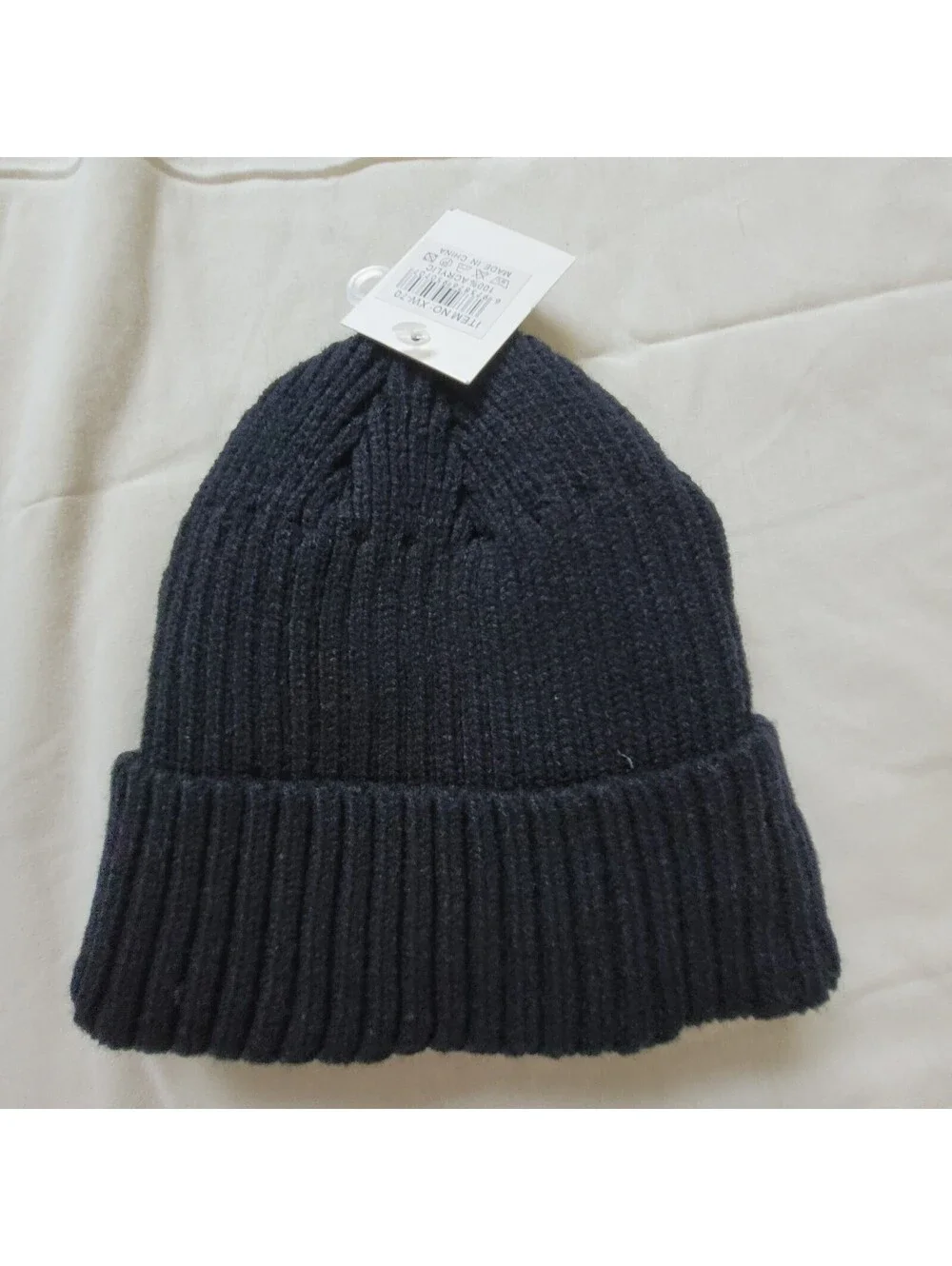 NWT Black Ribbed Knit Beanie Hat Fleece Lined Winter Cap Unisex One Size Warm